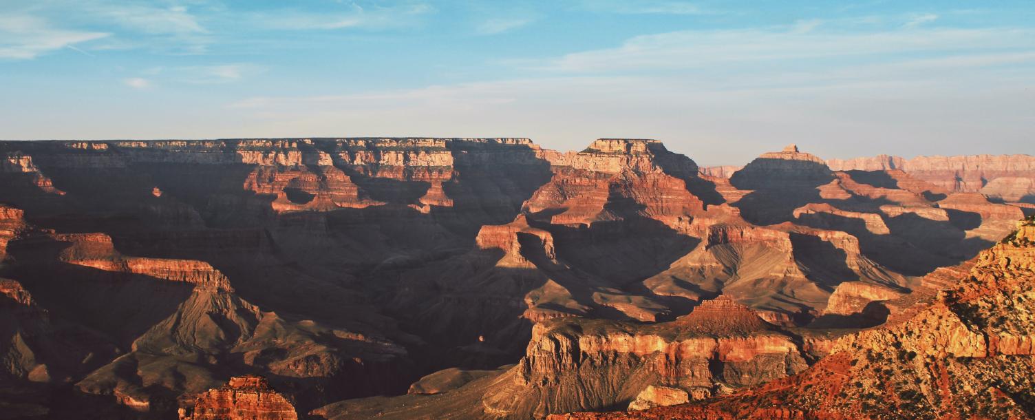 Horizon within the Grand Canyon.